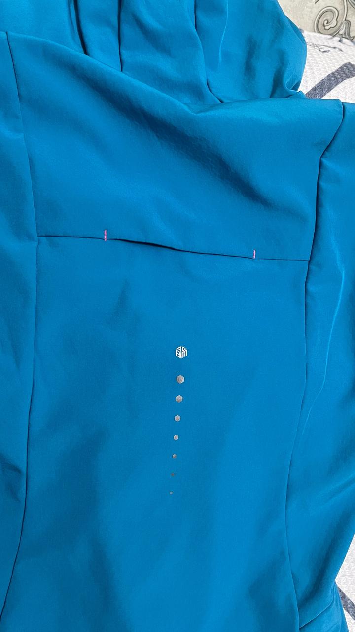куртка/кофта BMAI.