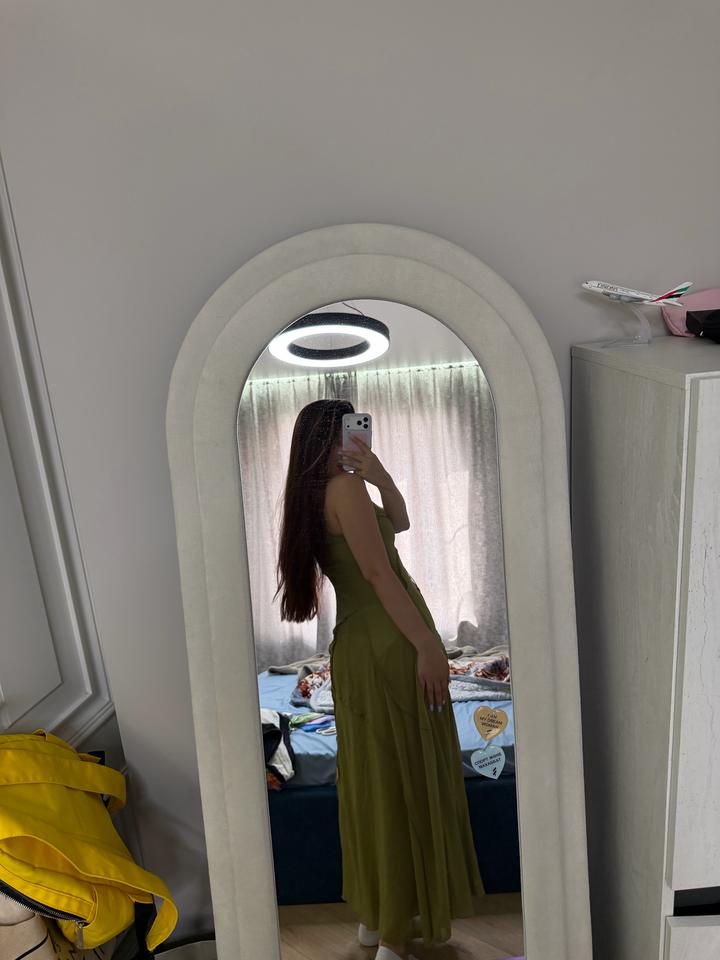 Зеленое платье Zara