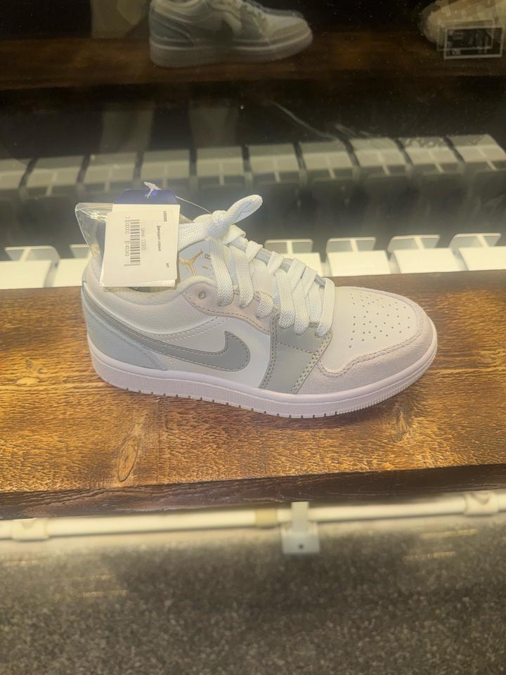 Nike джорданы