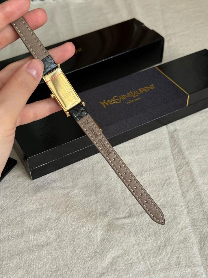 Винтажные часы YvesSaintLaurent