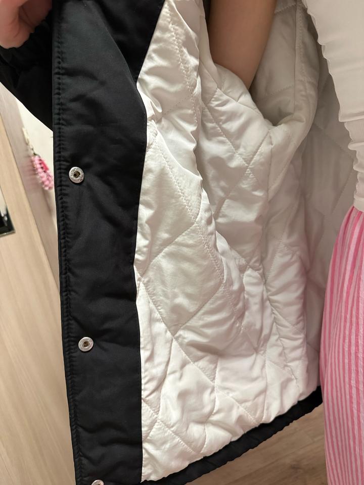 Бомбер легкий но теплый