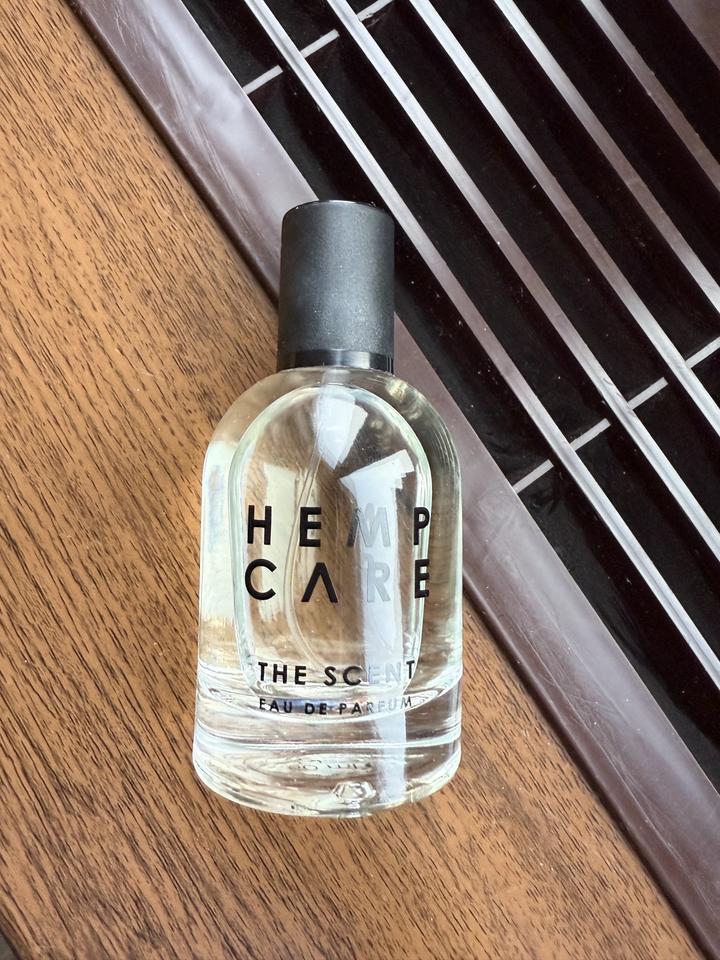 Парфюмерная вода Hemp Care the scent