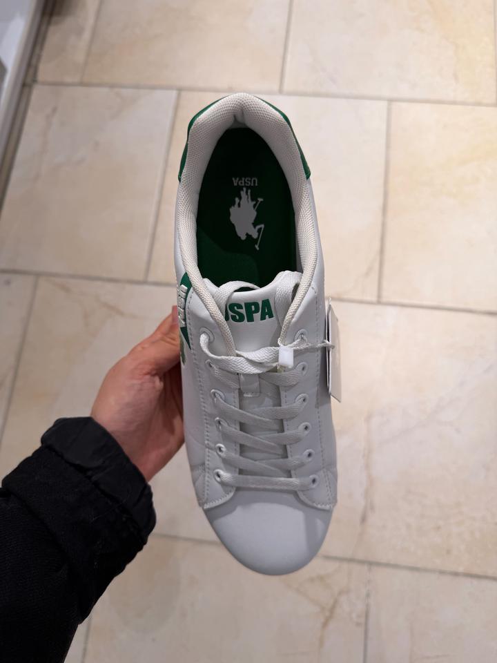 Кроссовки мужские