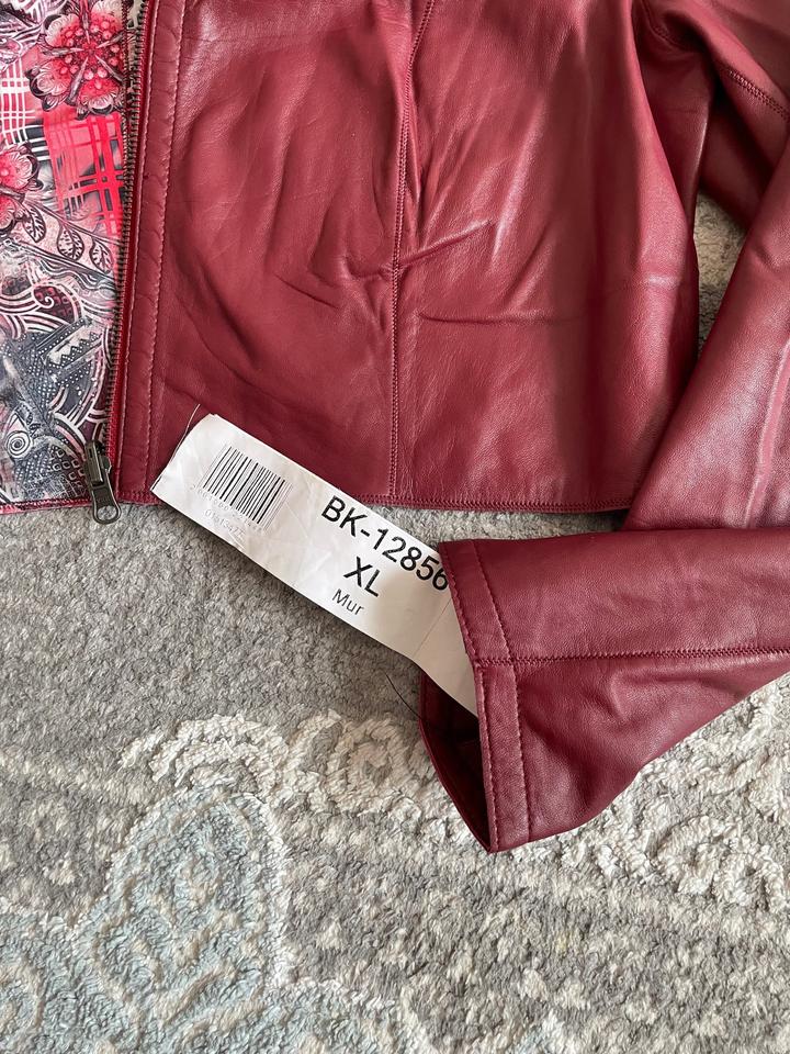 Натуральная кожаная куртка на весну 🥰