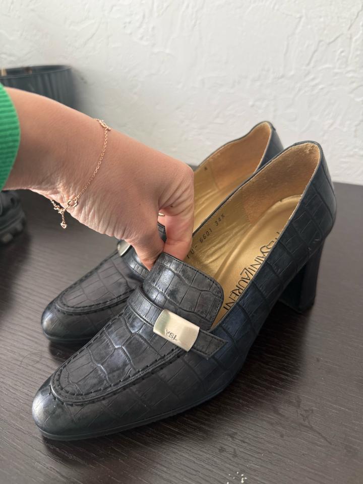 Туфли Yves Saint Laurent