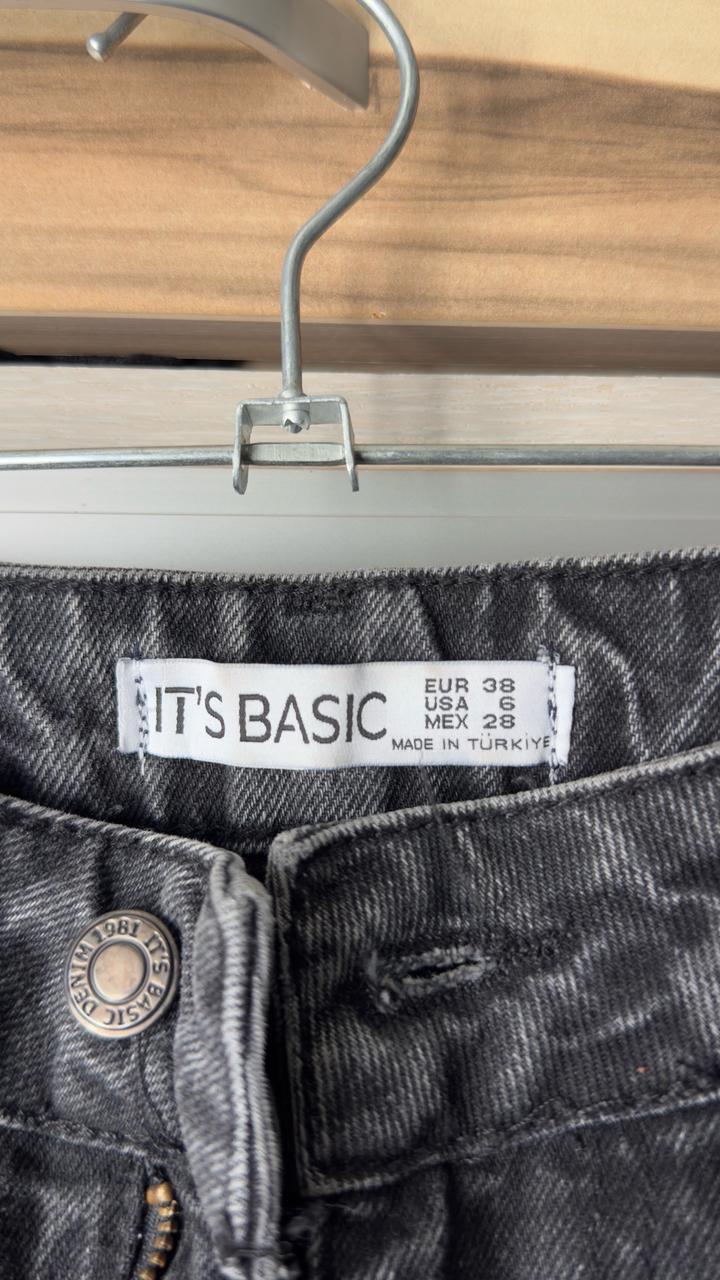 Джинсы прямые