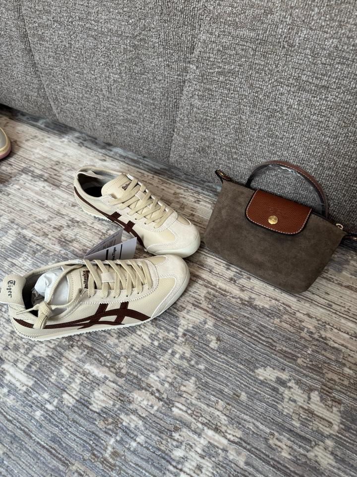 23 900 тг обувь+сумочка