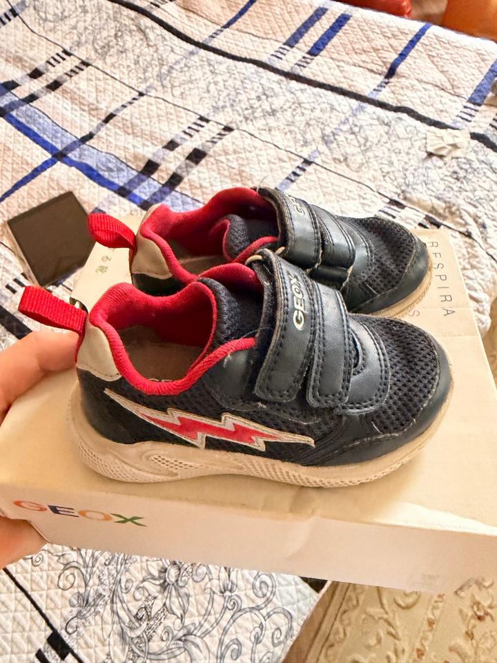 Кроссовки Geox. 22 размер.