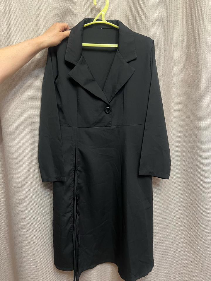 Платье черное