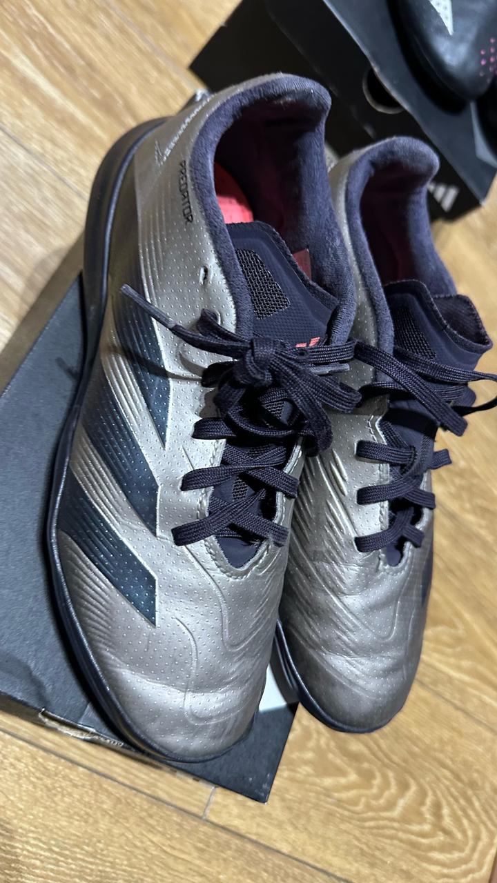 Бутсы, сороконожки