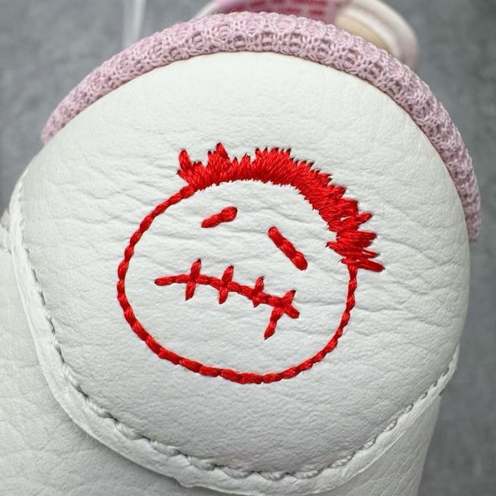 Кроссовки Travis Scott x Air Jordan 1 Low OG 'Shy Pink