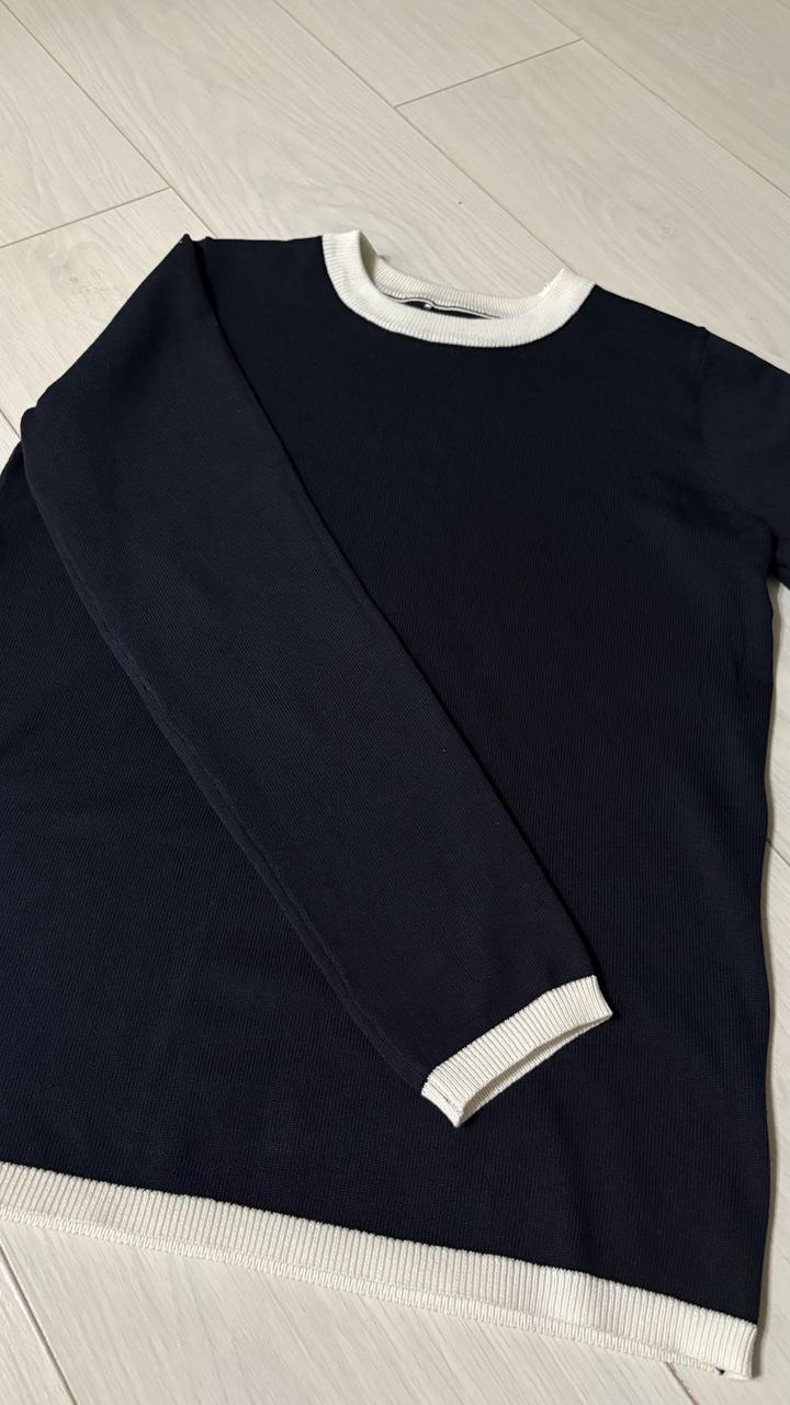 Женский трикотажный свитер