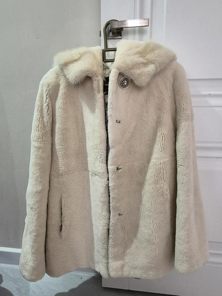 Шуба белая