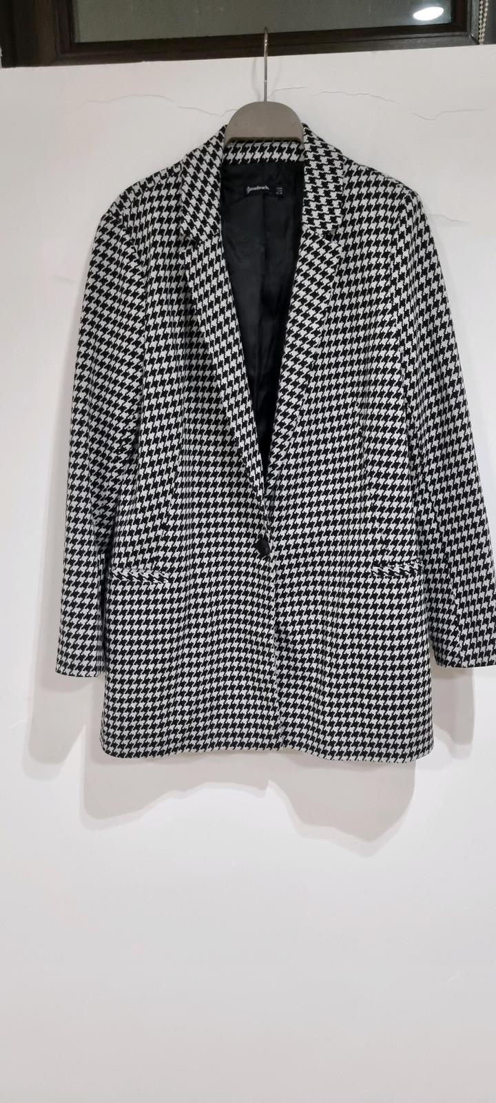 Легкий блейзер