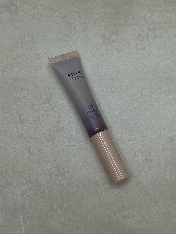 Shim studio lip gloss care уходовый блеск для губ