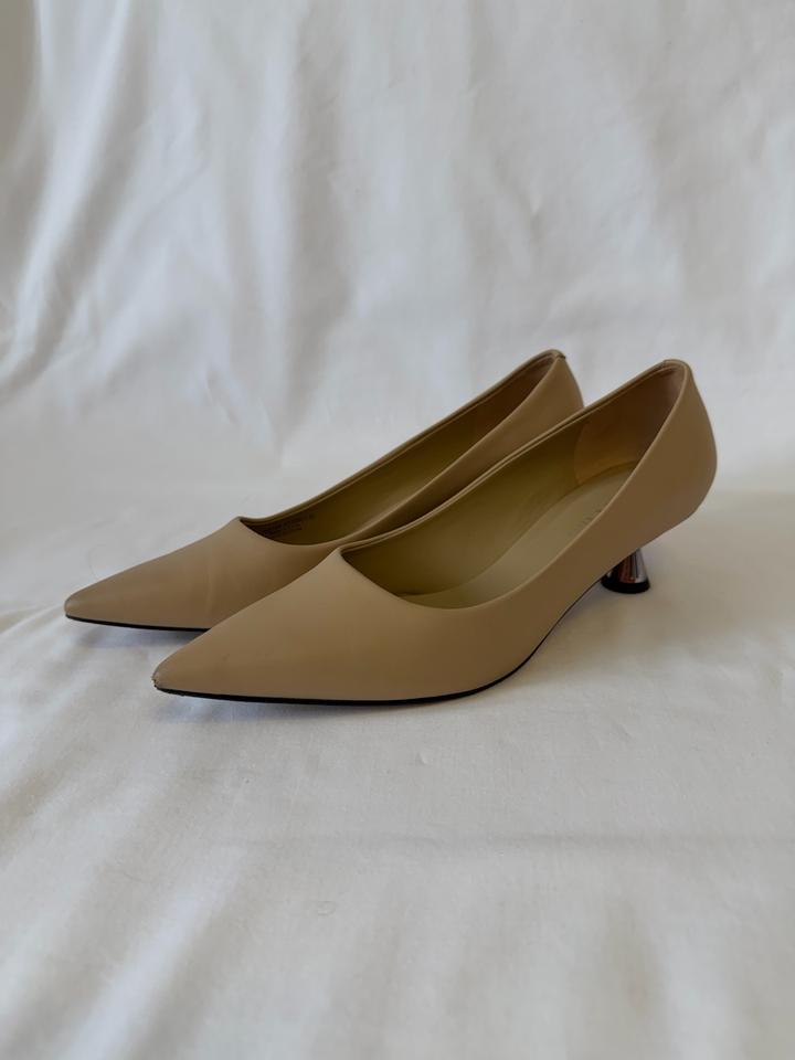 Туфли лодочки Charles and Keith