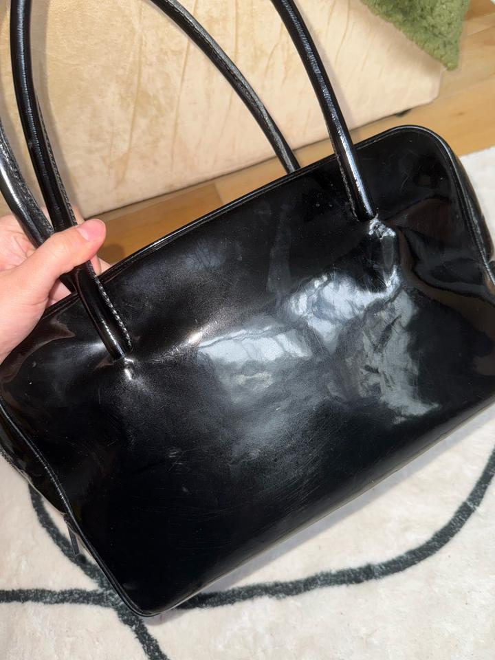 Винтажная сумка Prada