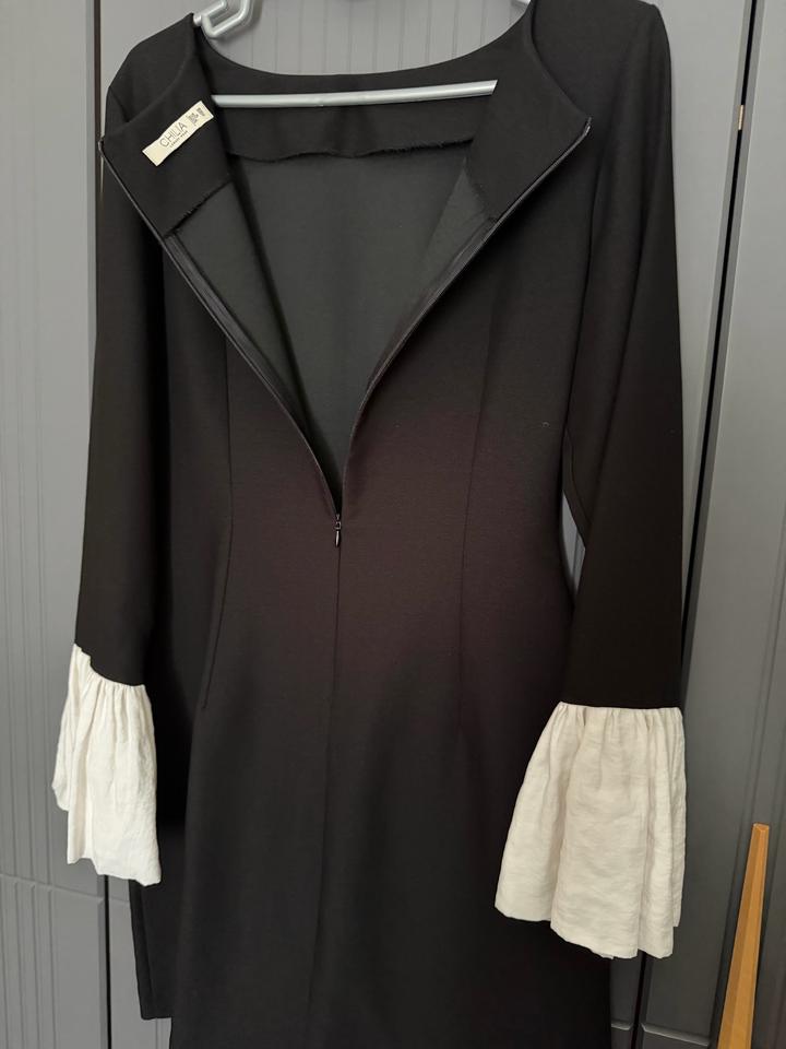 Платье черное