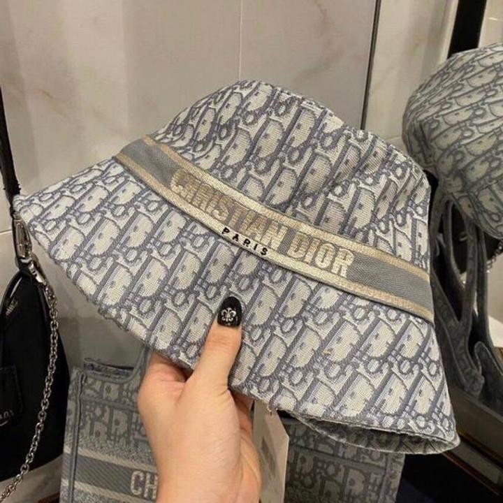 Панамки люкс-класса