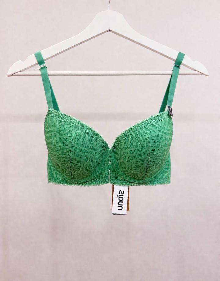 Бюстгальтер, Undiz