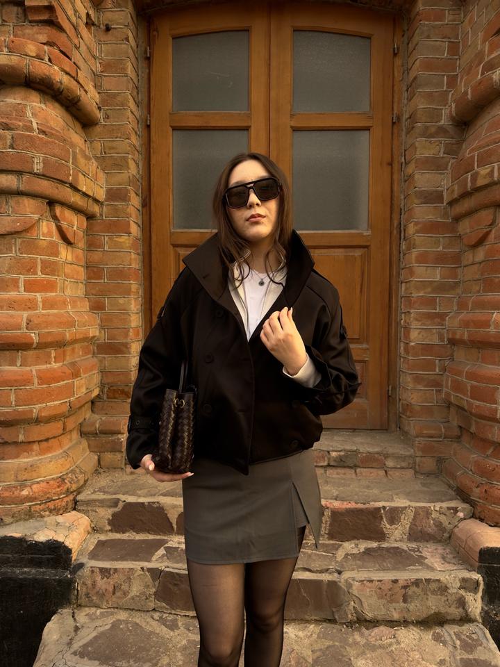 Тренч трендовый