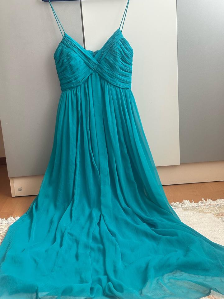 Вечернее платье Mango