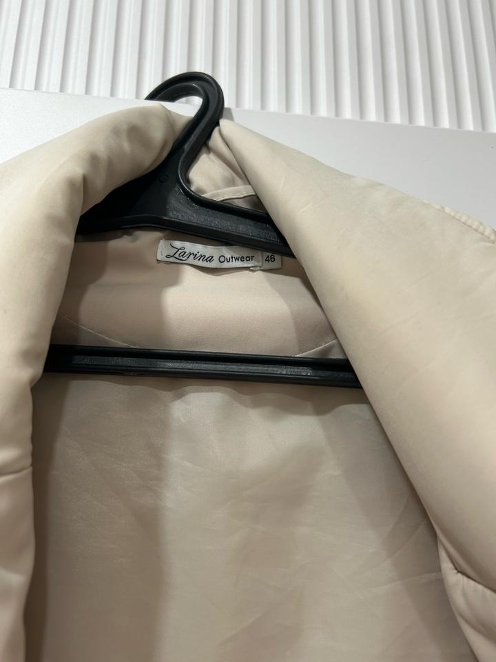 Куртка фирмы zarina