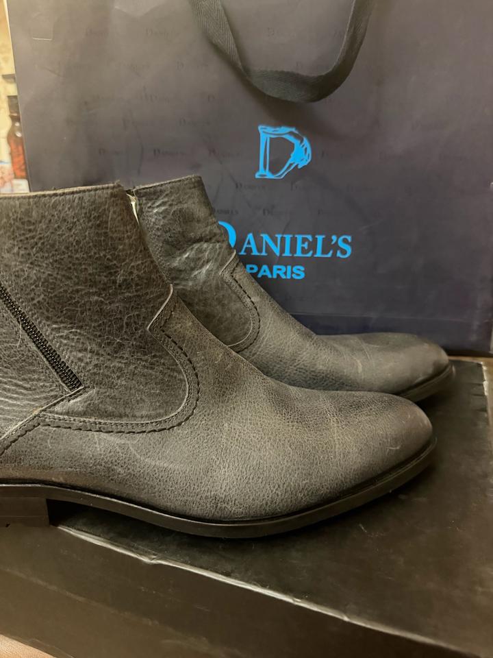 Зимний обувь от Daniels