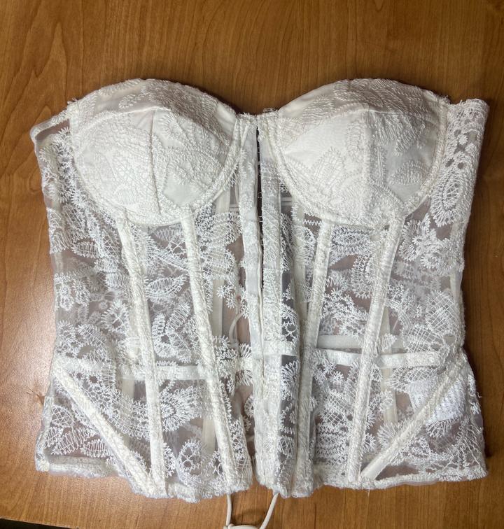 Корсет белый