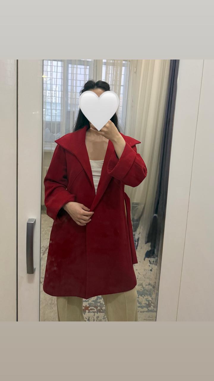 Пальто женское в темно красном цвете