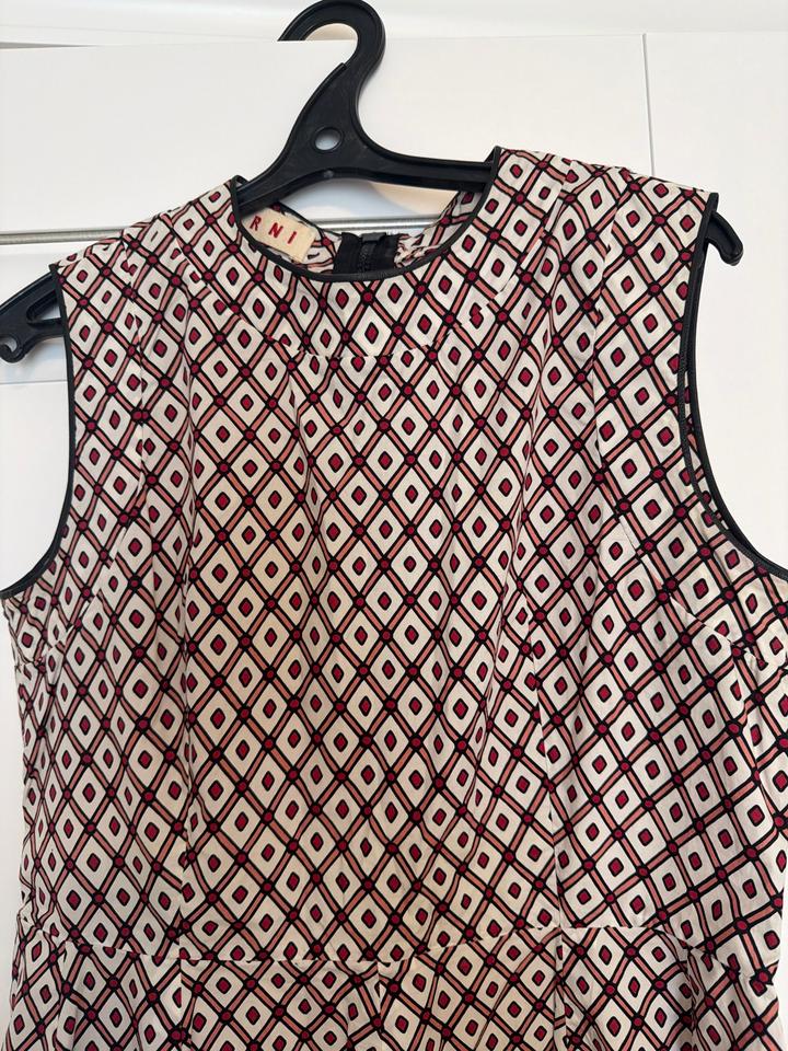 Летнее платье Marni