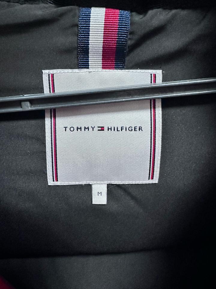 Пуховик Tommy Hilfiger