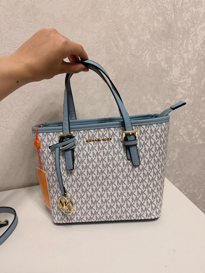 Голубая сумка Michael Kors