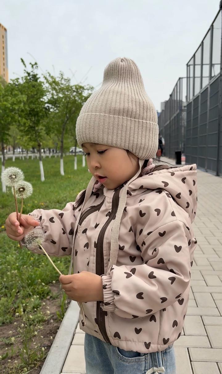 Детская куртка, рр 100