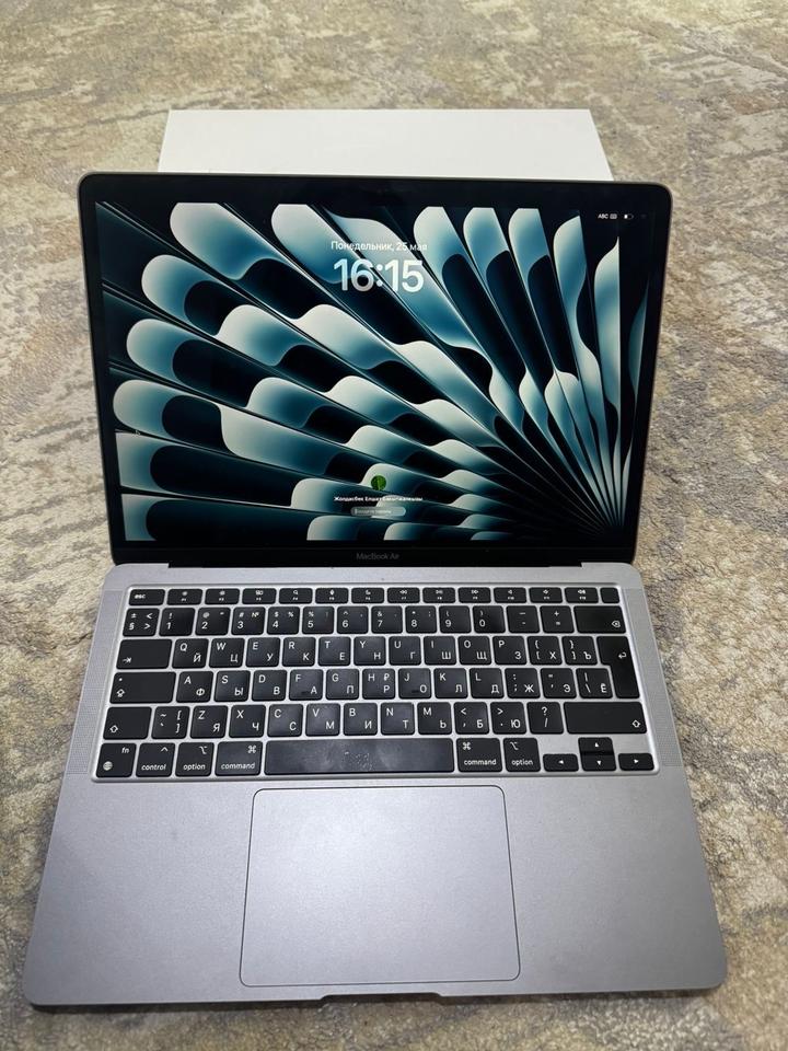 MacBook