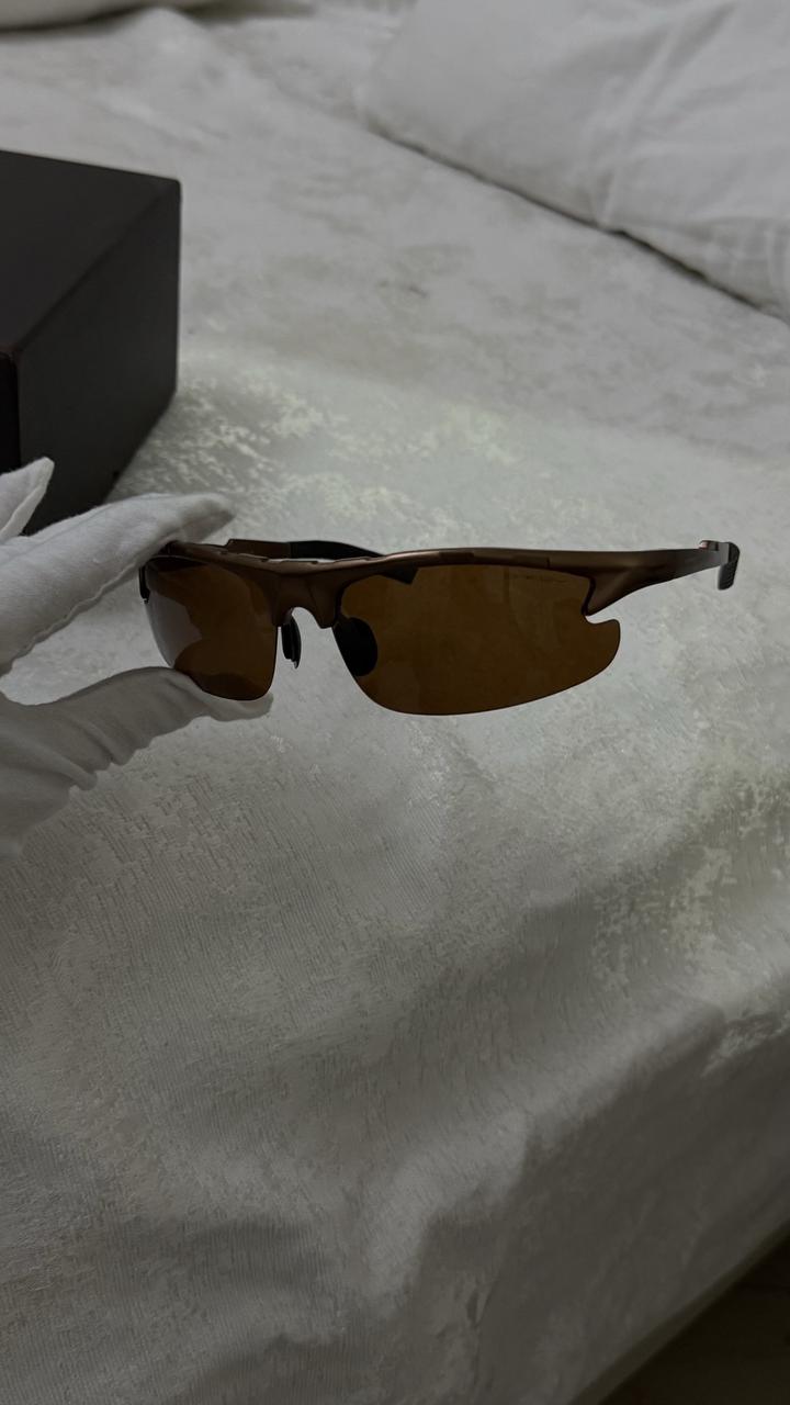 Очки Oakley