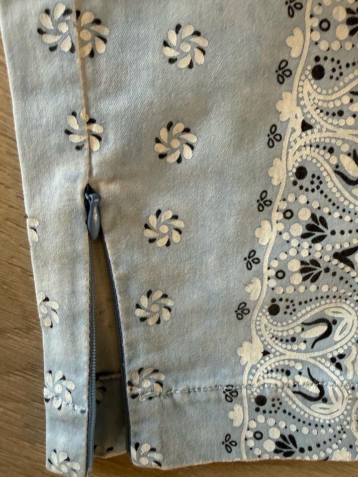 Летние джинсы Dolce & Gabbana