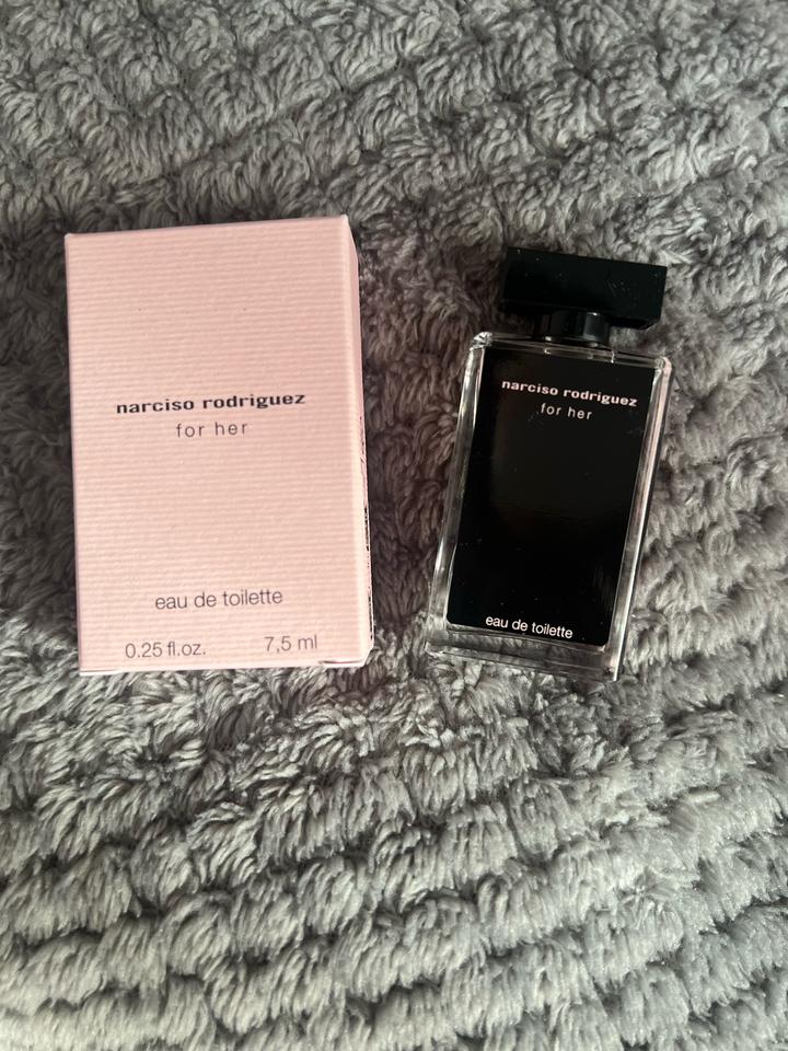 Туалетная вода Narciso Rodriguez For Her мини-объема 7,5 мл.
