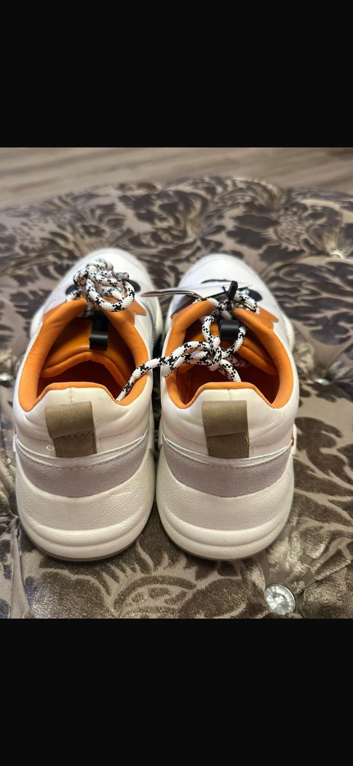 кроссовки mango