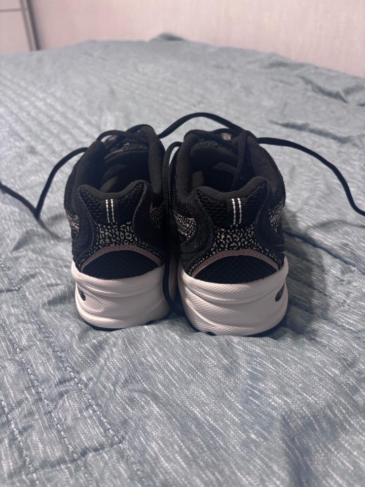 Кроссовки New Balance 530_39-39,5 р-р