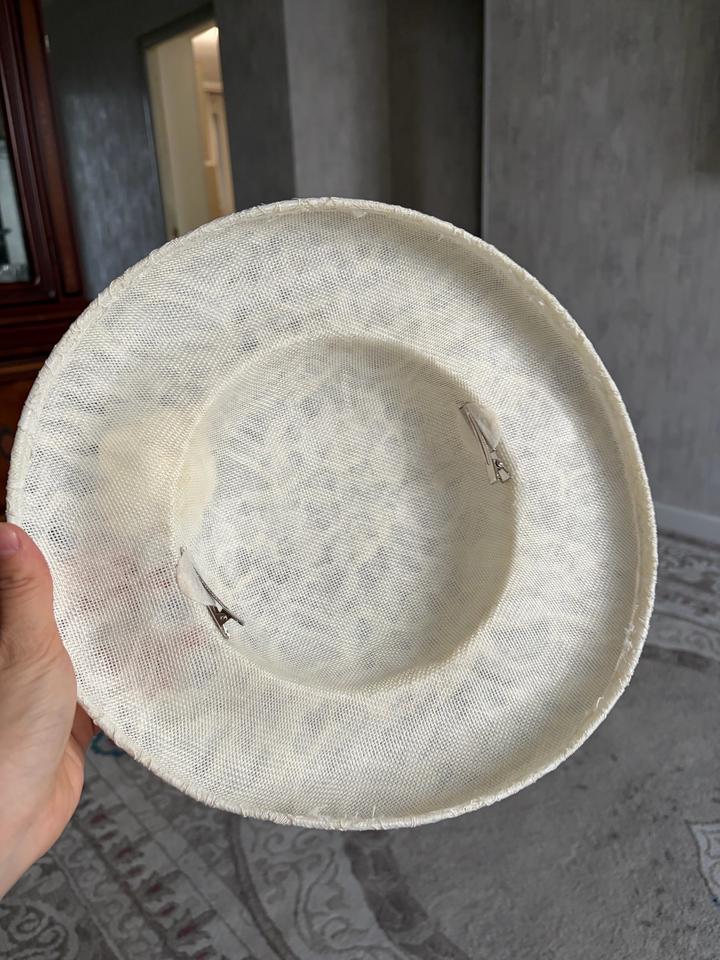 Шляпа летняя элегантная