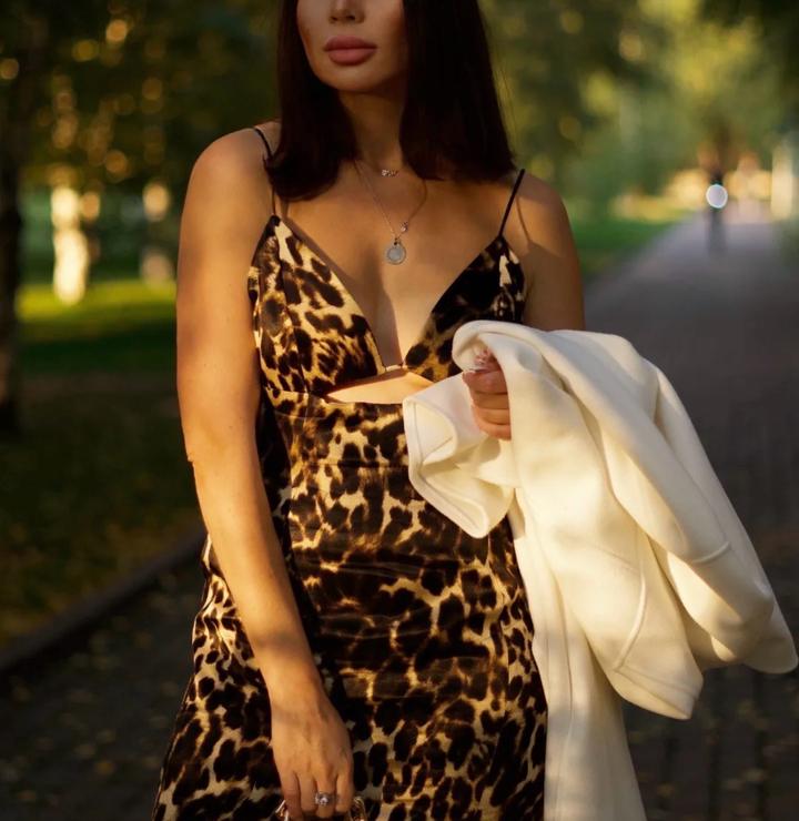 Платье Zara