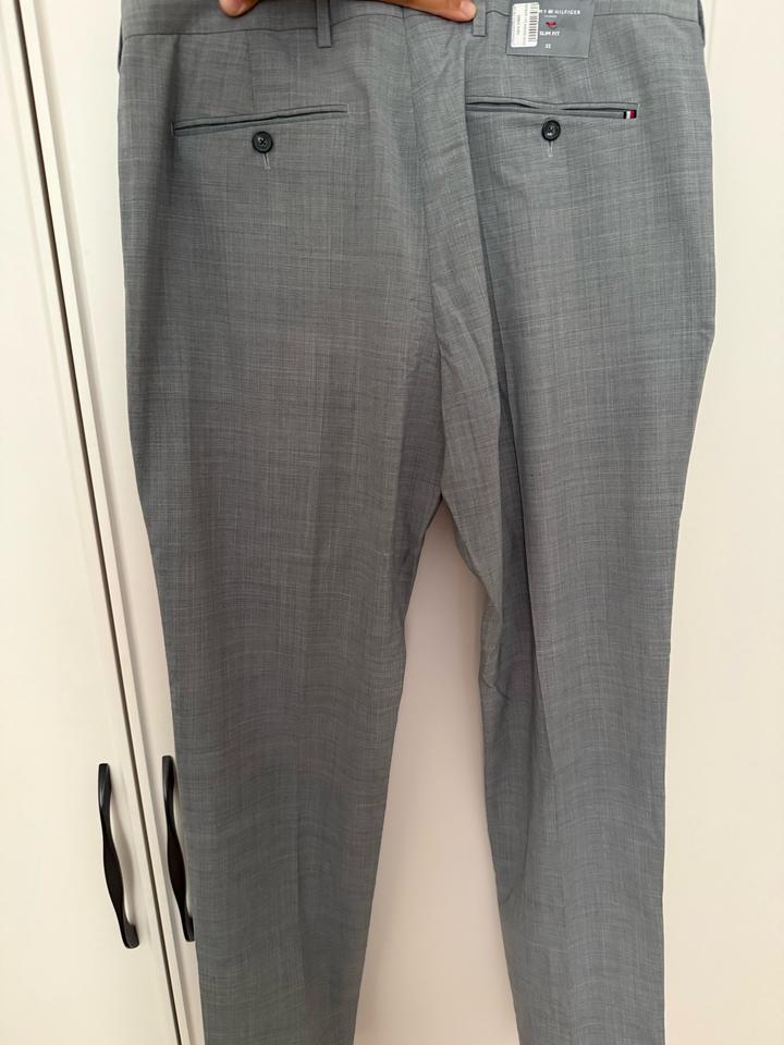 Абсолютно новые брюки Tommy Hilfiger