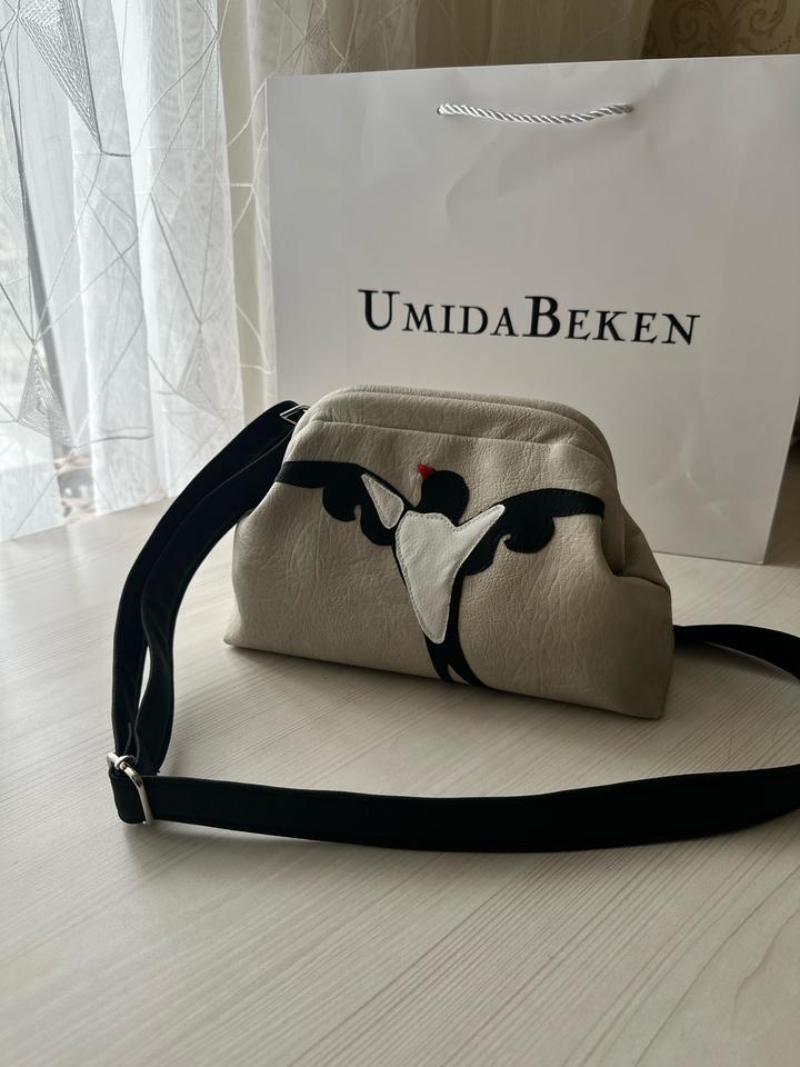 Мини сумочка от бренда Umida Beken