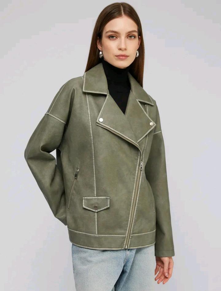 Продам новую куртку-косуху zolla