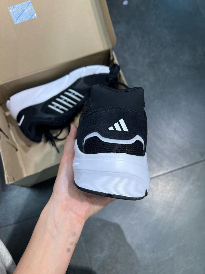 Кроссовки Adidas