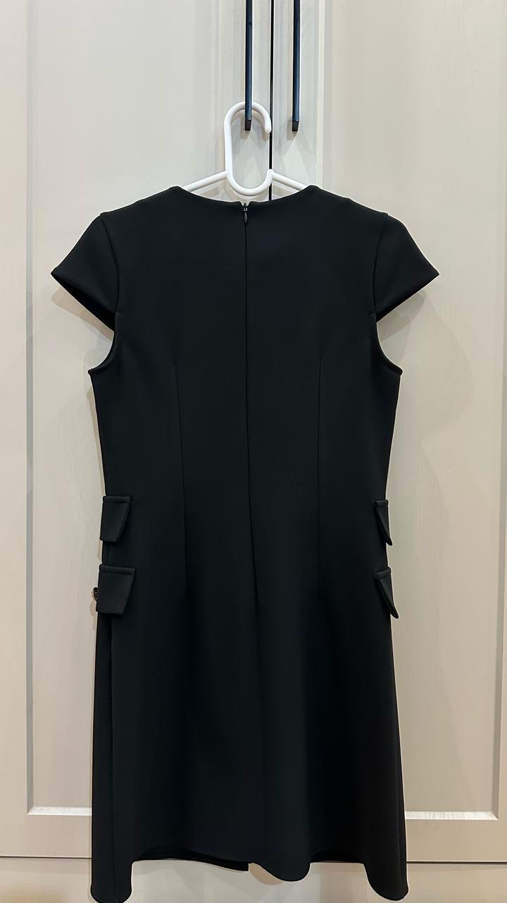 Черное платье