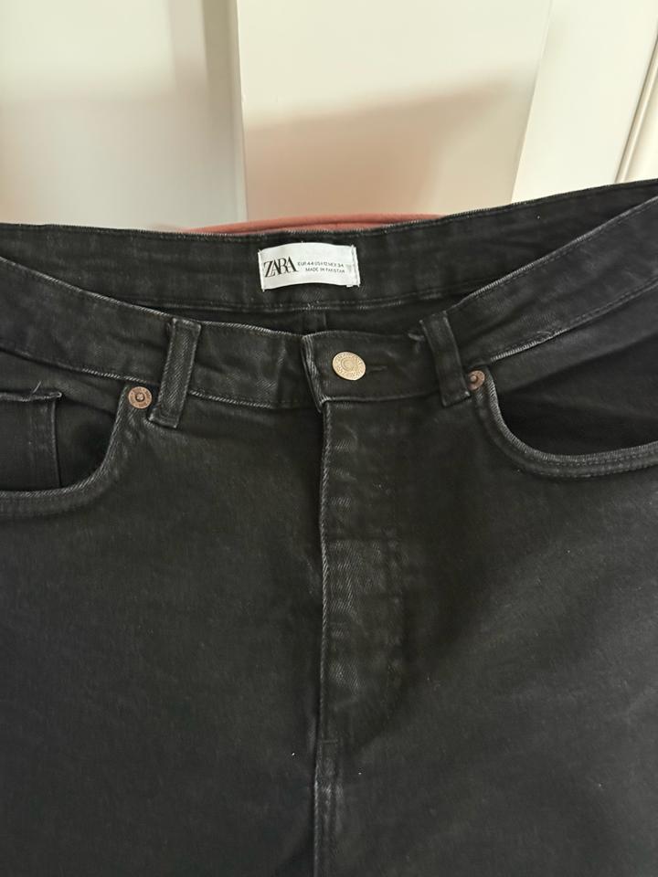 Zara размер 44