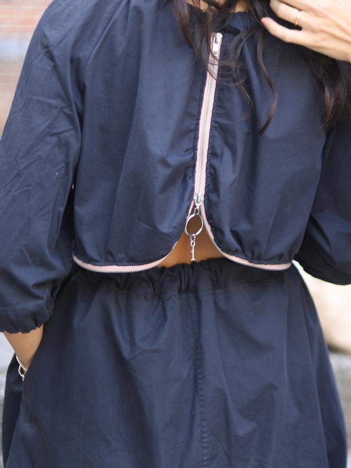 комплект с юбкой и жакетом