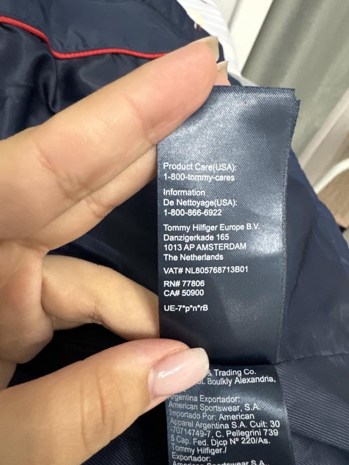 куртка от Tommy Hilfiger